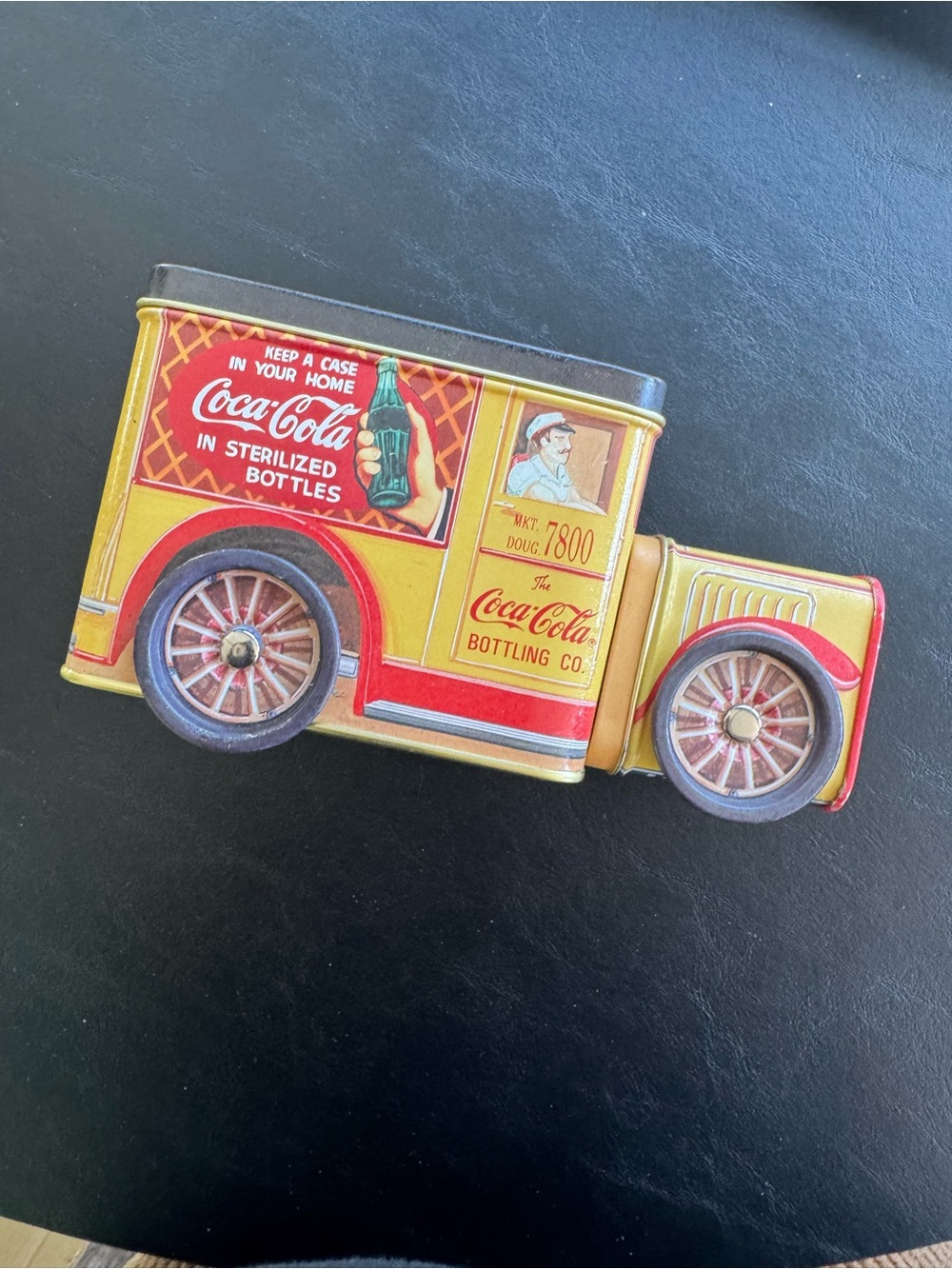 Coca Cola Yellow & RedDelivery Truck - container